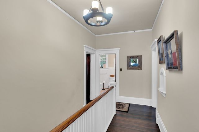 508 S 9th Street, Midlothian, TX 76065