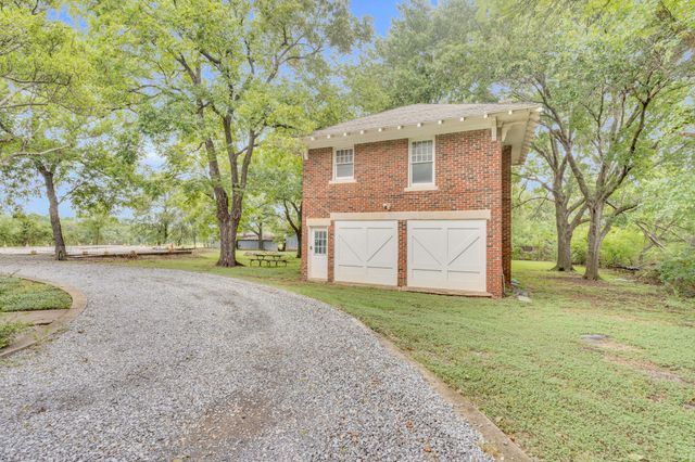 508 S 9th Street, Midlothian, TX 76065