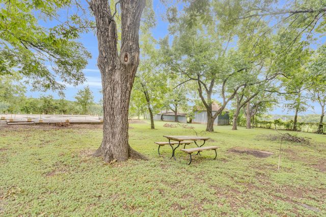 508 S 9th Street, Midlothian, TX 76065