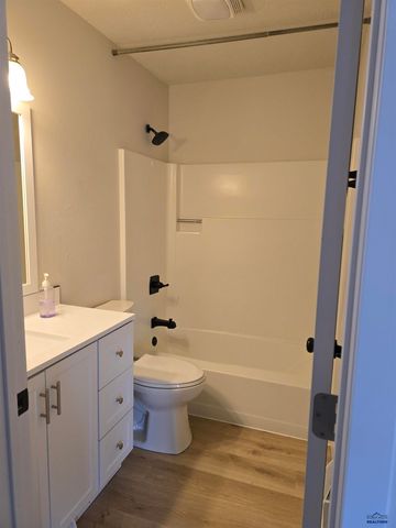 4310 PATRIOT LN, Rapid City, SD 57701