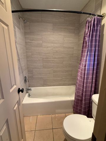 6304 Quaker Avenue, Lubbock, TX 79413