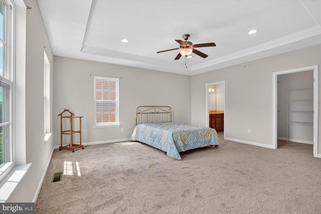 6916 KONA DR, Gainesville, VA 20155