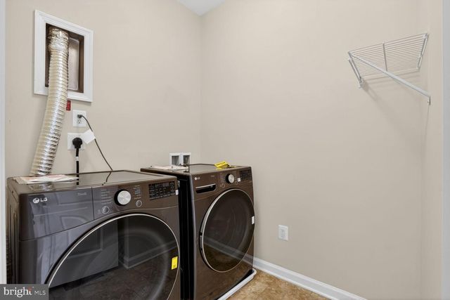 6916 KONA DR, Gainesville, VA 20155