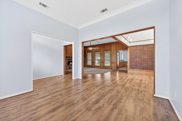 918 Green Brook Drive, Allen, TX 75002