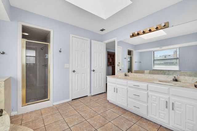 918 Green Brook Drive, Allen, TX 75002