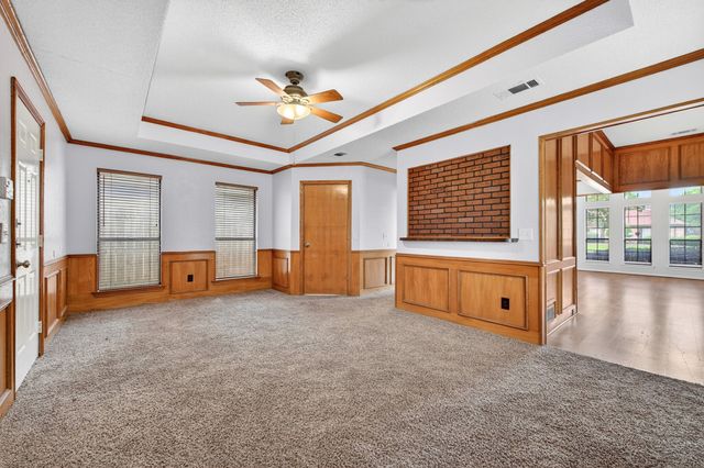 918 Green Brook Drive, Allen, TX 75002