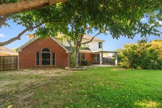 1100 Bellingham Place, Arlington, TX 76001