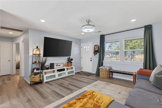 5061 Sullivan BLVD, Virginia Beach, VA 23455