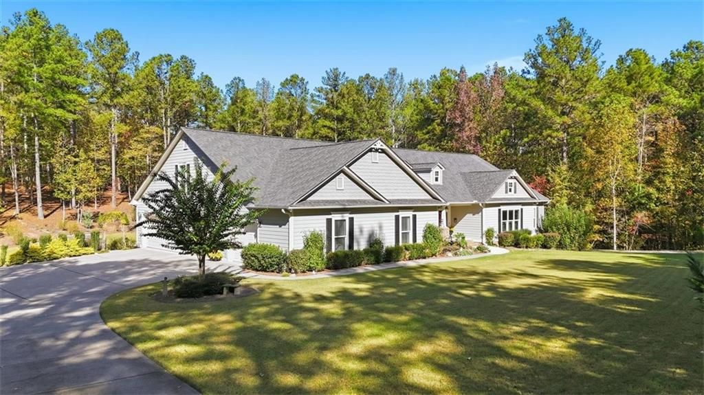 188 Macedonia Road, White, GA 30184