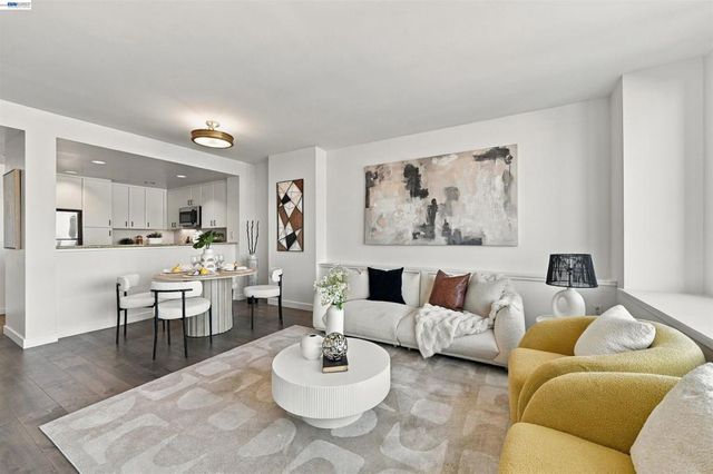 260 King Street 909, San Francisco, CA 94107