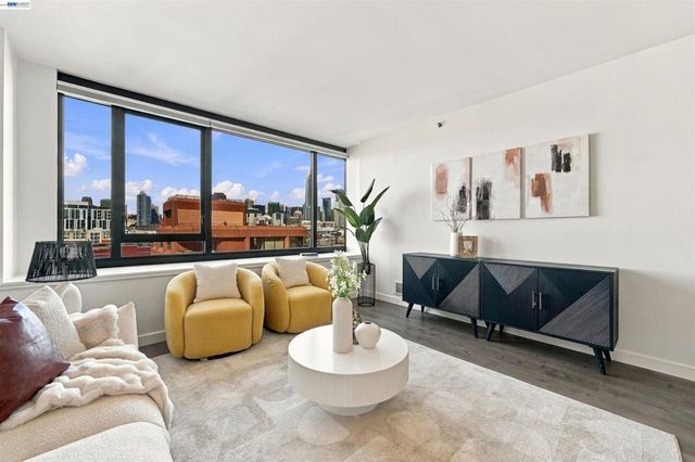 260 King Street 909, San Francisco, CA 94107