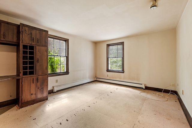 10 Tallard Road, Westford, MA 01886