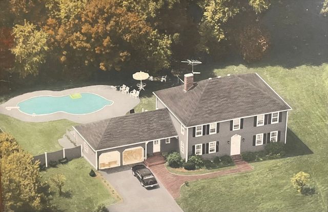 10 Tallard Road, Westford, MA 01886