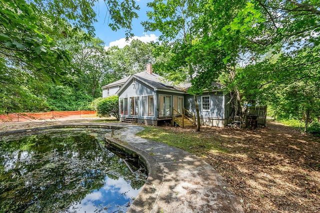 10 Tallard Road, Westford, MA 01886