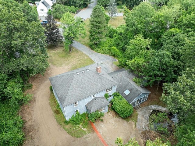 10 Tallard Road, Westford, MA 01886