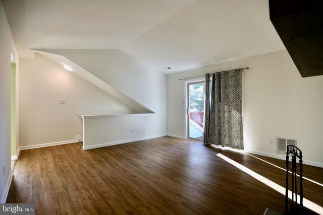 442 ATLANTA CT, Sewell, NJ 08080