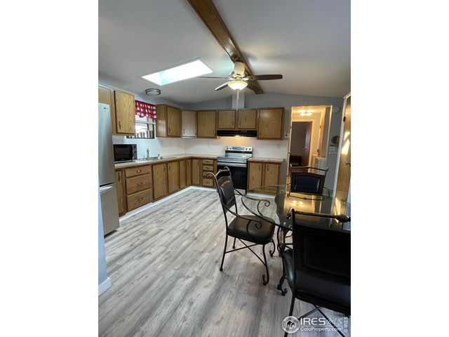 605 W 57th St 64, Loveland, CO 80538