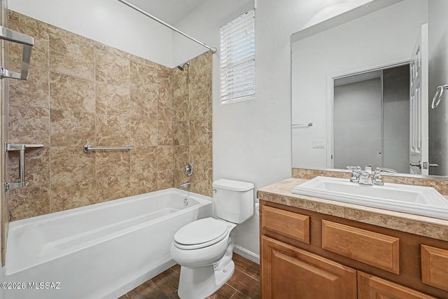 11394 E Squash Blossom Loop, Tucson, AZ 85747