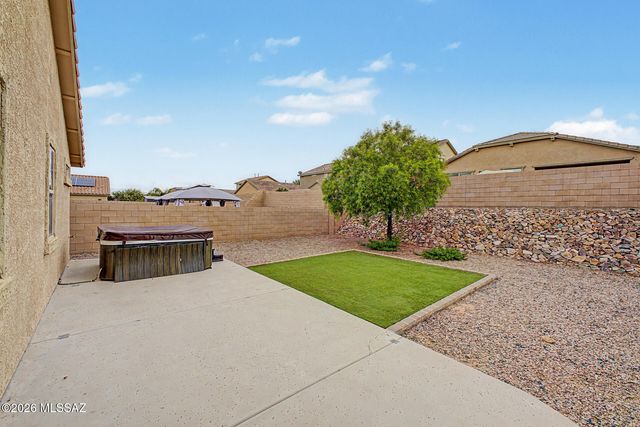 11394 E Squash Blossom Loop, Tucson, AZ 85747