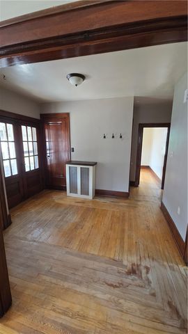 540 Brinton Ave, Trafford, PA 15085