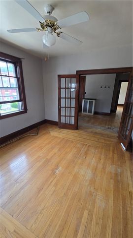 540 Brinton Ave, Trafford, PA 15085