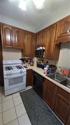 540 Brinton Ave, Trafford, PA 15085