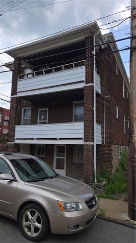 540 Brinton Ave, Trafford, PA 15085