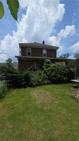 540 Brinton Ave, Trafford, PA 15085