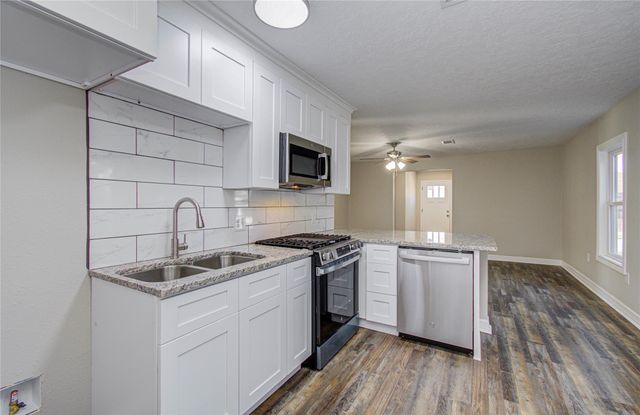 3802 Ranch Street, Houston, TX 77026