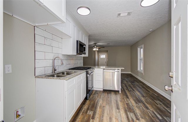 3802 Ranch Street, Houston, TX 77026