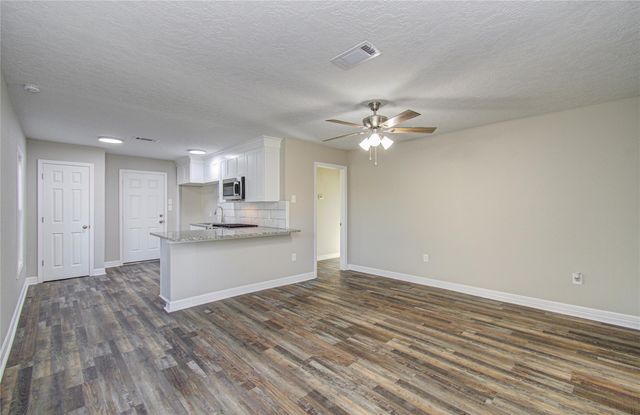 3802 Ranch Street, Houston, TX 77026