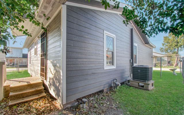 3802 Ranch Street, Houston, TX 77026