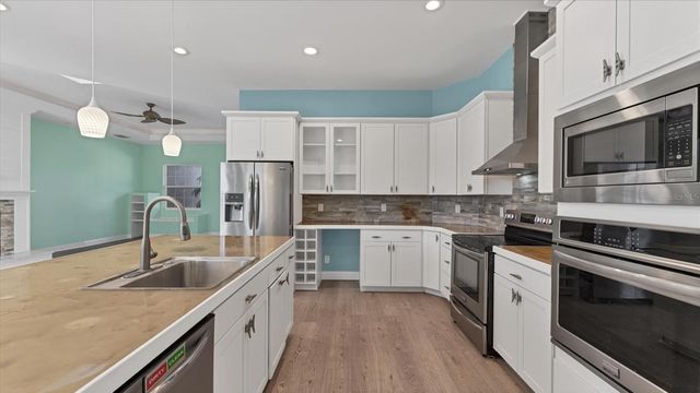 13653 HERITAGE WAY, Sarasota, FL 34240