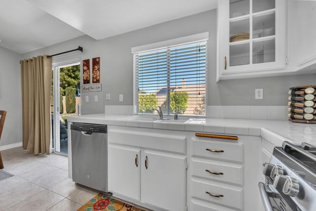 2815 Minford Street, Lancaster, CA 93536