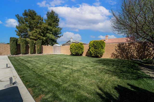 2815 Minford Street, Lancaster, CA 93536