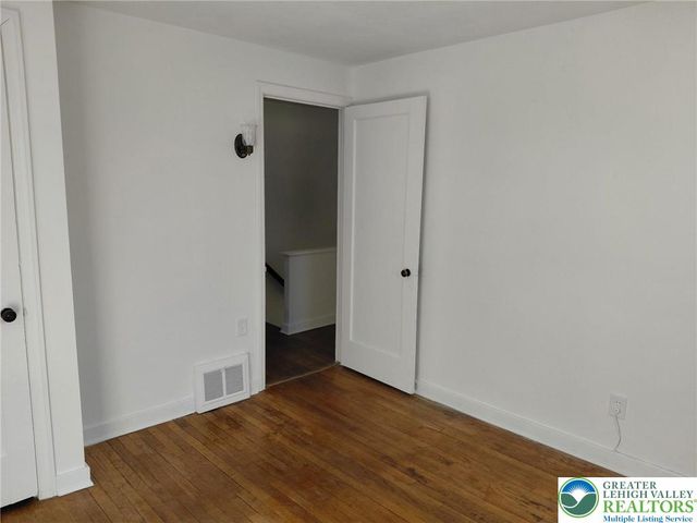 1936 South 6th Street, Allentown City, PA 18103