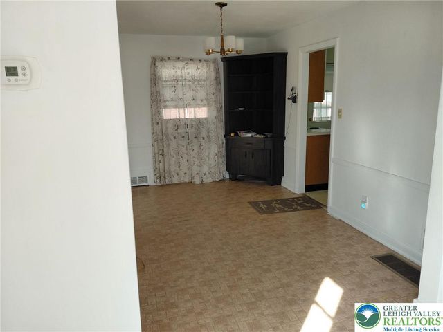 1936 South 6th Street, Allentown City, PA 18103