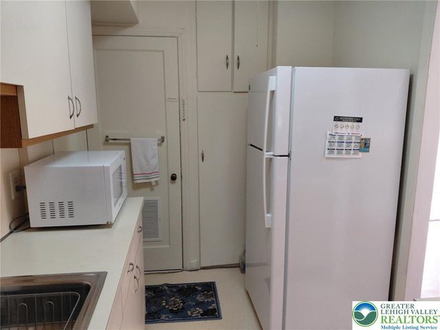 1936 South 6th Street, Allentown City, PA 18103