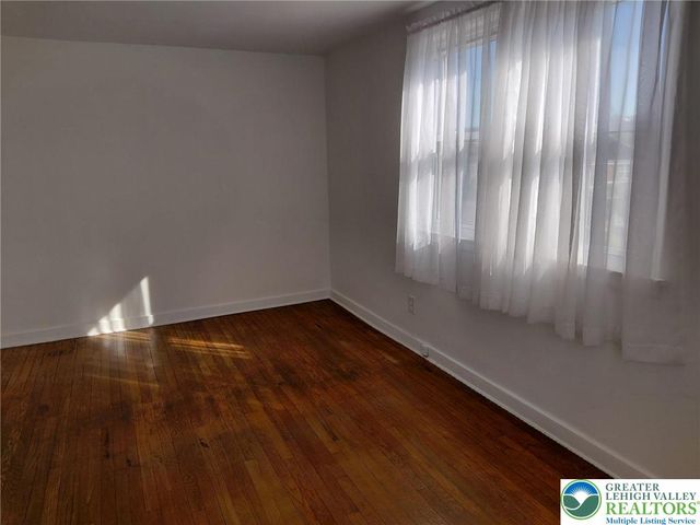 1936 South 6th Street, Allentown City, PA 18103