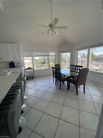 405 Cristobal ST, Naples, FL 34113
