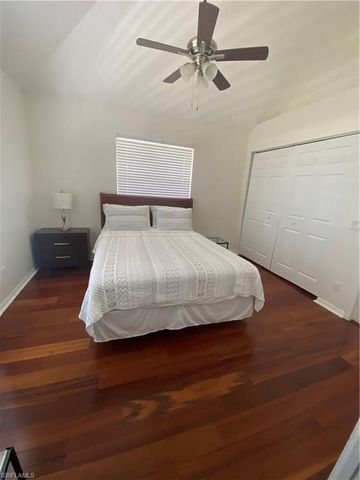 405 Cristobal ST, Naples, FL 34113