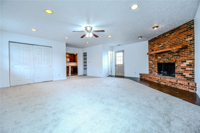 2015 Pennsylvania Drive, Xenia, OH 45385