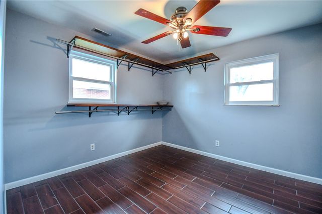 2015 Pennsylvania Drive, Xenia, OH 45385