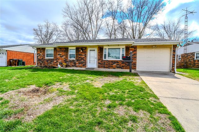 2015 Pennsylvania Drive, Xenia, OH 45385