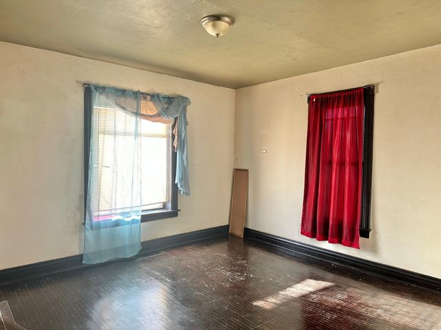 821 Madison Avenue, Albert Lea, MN 56007