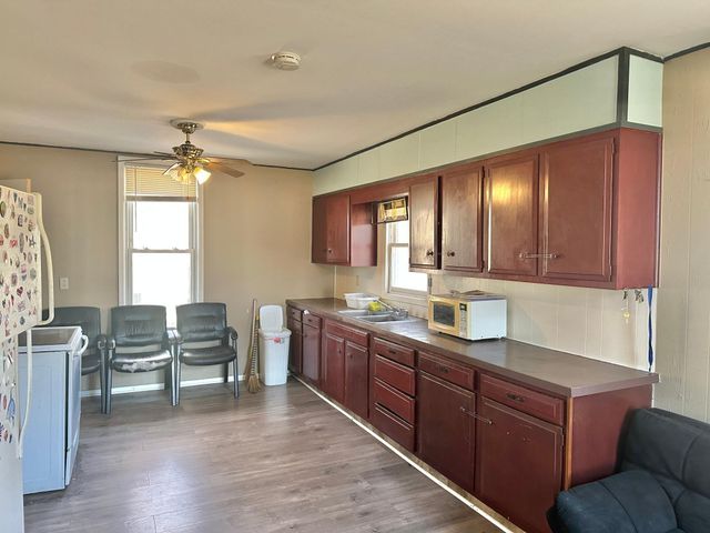 821 Madison Avenue, Albert Lea, MN 56007