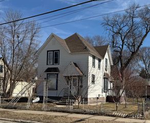 821 Madison Avenue, Albert Lea, MN 56007