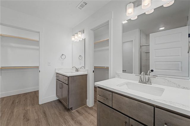 240 Ryker Ridge, Centerton, AR 72719