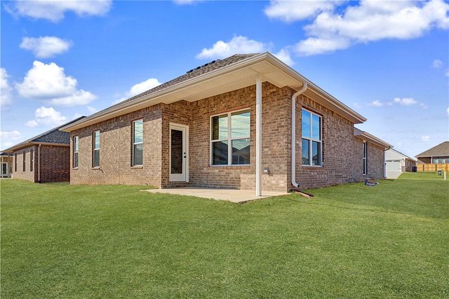 240 Ryker Ridge, Centerton, AR 72719