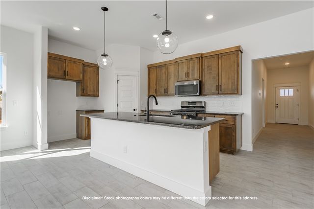 240 Ryker Ridge, Centerton, AR 72719